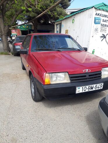 Mercedes-Benz: Mercedes-Benz 190 (W201): 0.5 l | 1993 il Sedan