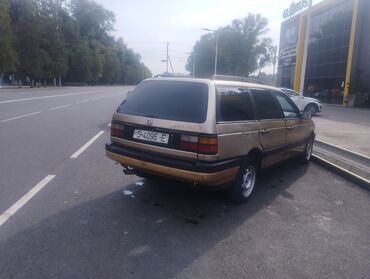 акмулятор авто: Volkswagen Passat: 1988 г., 1.8 л, Механика, Бензин, Универсал