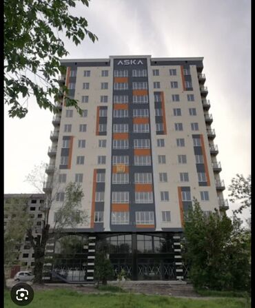 продаю 3комнатную квартиру: 3 бөлмө, 92 кв. м, Элитка, 3 кабат, Дизайнердик ремонт