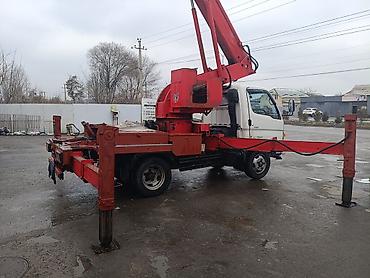 Автовышки: Автовышка, Hyundai, 2006 г., 25 м — 2