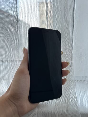 новые телефоны айфон: IPhone 11, Б/у, 128 ГБ, Черный, Защитное стекло, Чехол, 74 %