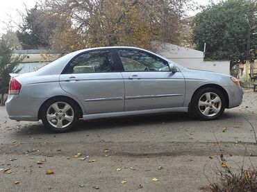 Kia: Kia Cerato: 2 l | 2006 il Sedan — 6