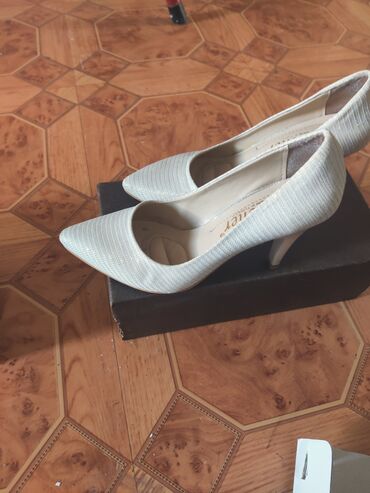 cantarini обувь страна производство: Туфли 37, цвет - Серый