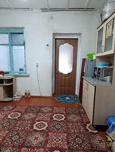 Продажа барачных домов: Продается 2х комнатная квартира барачного типа. Имеется собственная — 9
