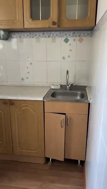 кв на продажу: 1 комната, 35 м², 105 серия, 3 этаж, Старый ремонт — 2