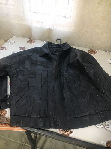 кожаная куртка: Куртка 4XL (EU 48), цвет - Черный