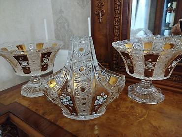 Böhm üslubunda bəzəkli kristal dəst zər getməsi var