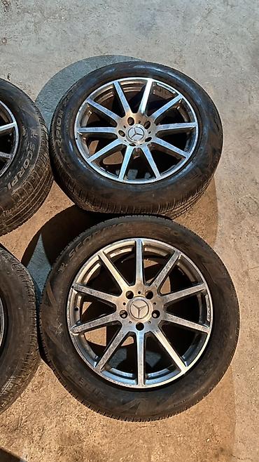 r20 mercedes: Комплект из 4 легкосплавных дисков Mercedes-Benz с шинами. - — 4