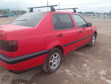 адиссей 1998: Volkswagen Vento: 1997 г., 1.8 л, Автомат, Бензин, Седан