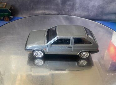 чемодан с инструментами для автомобиля: ВАЗ, 1989 год, 1:35, Железо, Платная доставка