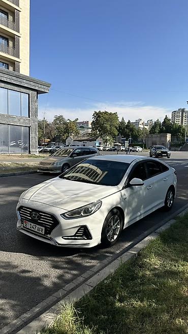 на хёндай соната: Hyundai Sonata: 2017 г., Автомат, Бензин, Седан — 4