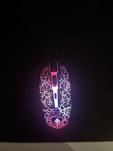 QAZ: RGB işıqlanmaya malik USB oyun siçanı Təp təzədir, bir dəfə belə
