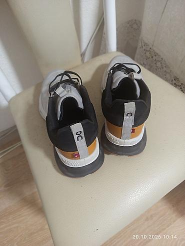 nike react: Мужские кроссовки, 36, Новый, цвет - Серый — 1