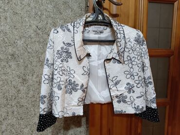 Cinslər: 2XL (EU 44)