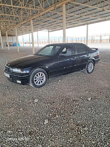 BMW: BMW 3 series: 2.5 l | 1993 il Sedan — 11