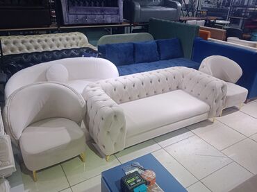 Прямые диваны: Диван два кресло Честер Новые
ТЦ ТААТАН 
в наличие — 8
