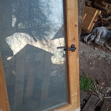 Prozori: Stolarija u odličnom stanju ako ste zainteresovani javite se br — 13