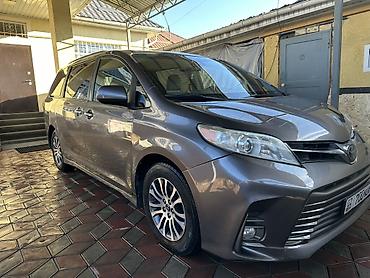 Toyota: Toyota Sienna: 2019 г., 3.5 л, Автомат, Бензин, Минивэн — 12