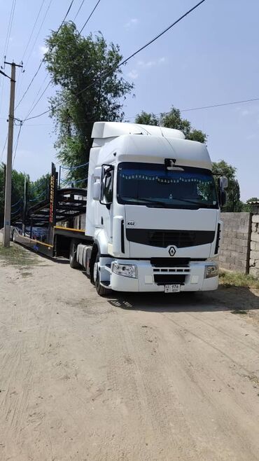 холодильник фура: Тягач, Renault, 2012 г., Автовоз