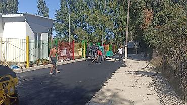 асфальта укладчик: Асфальтирование и благоустройство дорог/территорий Профессиональное — 1