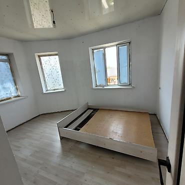 Продажа коттеджей и домов: Просторный дом с двумя этажами и функциональной планировкой. - — 11