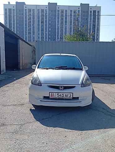 Продажа авто: Honda Fit: 2004 г., 1.3 л, Бензин, Хэтчбэк — 2
