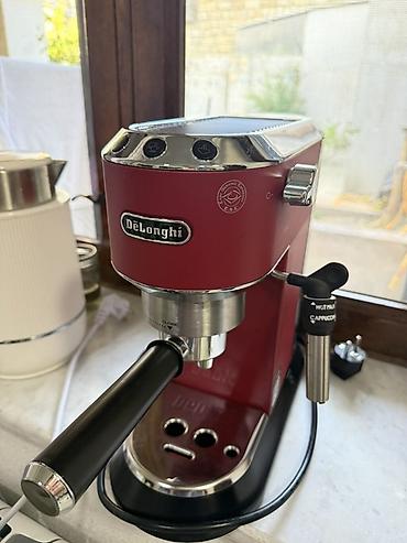 saz aparat: Delonghi Dedica Style EC685.R1 – kompak tək/iki fincanlıq espresso — 1