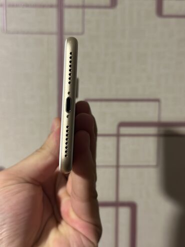 Apple iPhone: IPhone 7 Plus, 128 GB, Qızılı — 9