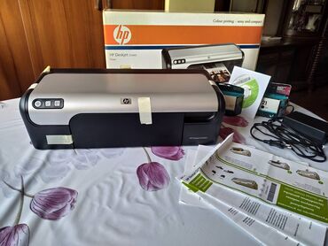 printer boyası: Printer "HP Deskjet D2460" Printer Tezedir!!! Ishtedilmeyib. Rengli