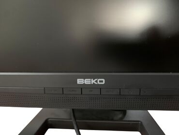 beko monitor: Beko monitor BS-17 LMC 700P. 17 inch, Tam işlək vəziyyətdədir