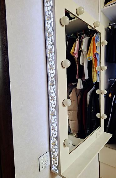liko design xoncalar: Vizaj güzgüsü – LED işıqlı, divara quraşdırılan model - Ölçü: təxmini — 3