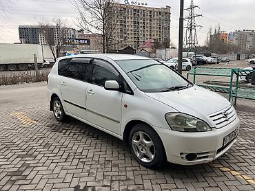 Toyota: Toyota Ipsum: 2001 г., 2.4 л, Автомат, Бензин, Минивэн — 1