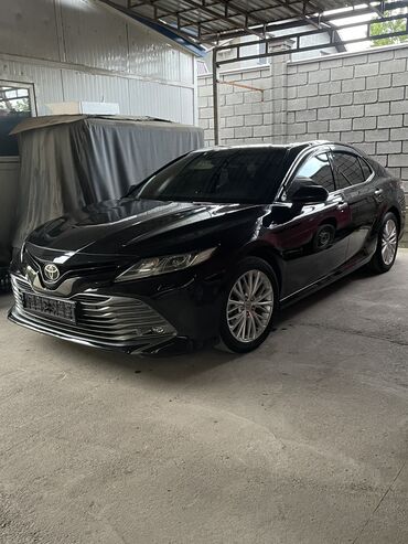 Toyota: Toyota Camry: 2018 г., 2.5 л, Типтроник, Бензин, Седан