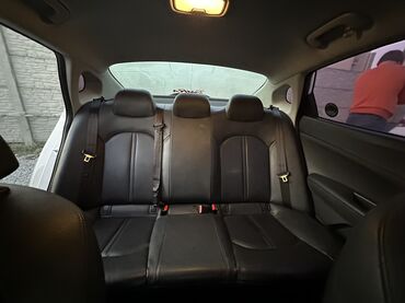 Kia: Kia K5: 2019 г., 2 л, Типтроник, Газ, Седан — 8