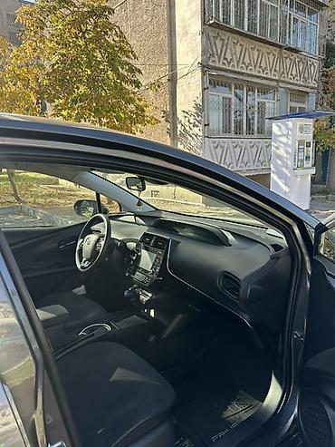 lexus 560: Toyota Prius: 2020 г., 1.8 л, Вариатор, Гибрид, Хэтчбэк — 7