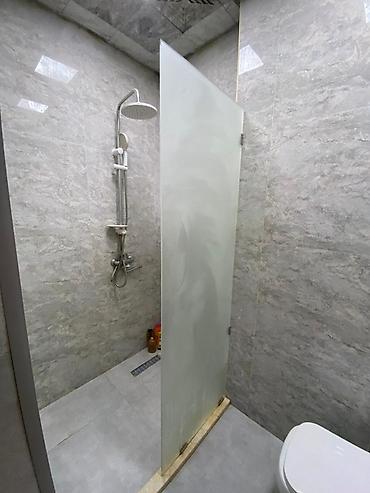 Mənzillər: Mənzilin təsviri: - Geniş və işıqlı 2 otaqlı plan: ayrı yataq otağı və — 5