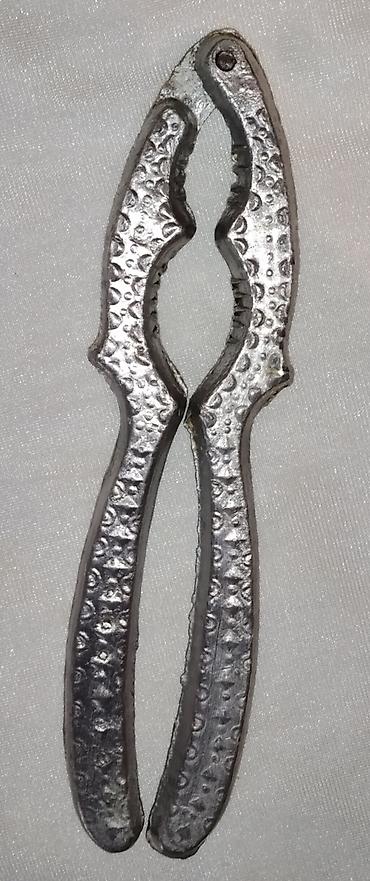 qiran: Məhsul: Metal qoz-fındıq qəfəsi (qıran) Təsvir: - Gümüşü rəngli, tam — 1