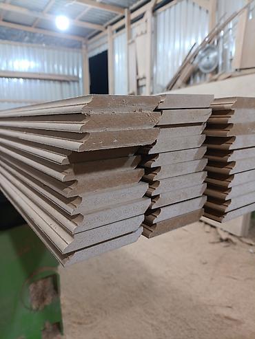 Стандартный плинтус: Плинтус МДФ покрашенный - Материал: МДФ высокой плотности. - Профиль — 6