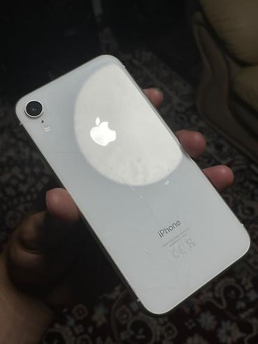 Apple iPhone: IPhone Xr, 128 ГБ, Белый, Чехол, 78 % — 1