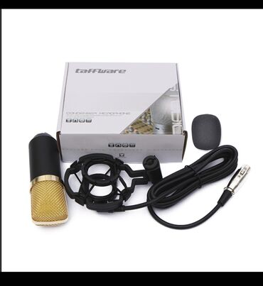 студийное световое оборудование: Профессиональный конденсаторный микрофон, набор для транскрипции