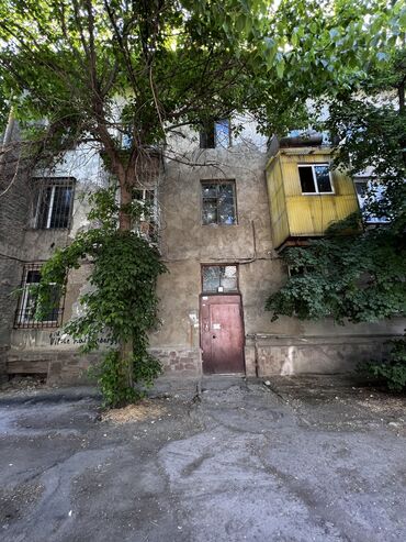 Продажа квартир: 1 комната, 28 м², Хрущевка, 1 этаж, Старый ремонт — 9