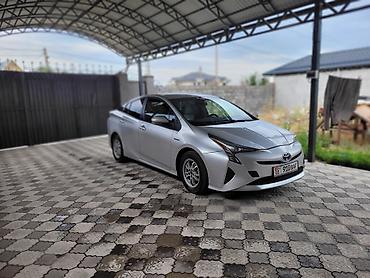 byd e2 2025: Toyota Prius: 2016 г., 1.8 л, Вариатор, Гибрид, Хэтчбэк — 2