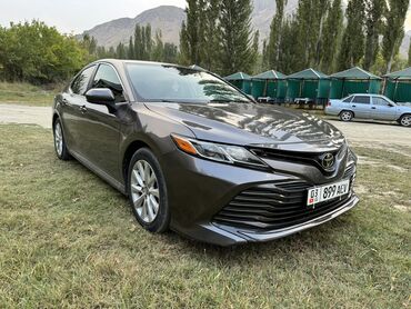 2 9 тди: Toyota Camry: 2019 г., 2.5 л, Автомат, Бензин, Седан