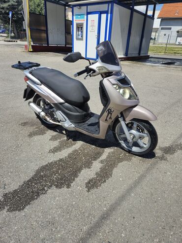 polovne kroserice 125 kubika na prodaju: Prodajem Skuter Keeway Outlook 150 2008 godiste,Skuter bez ulaganja za