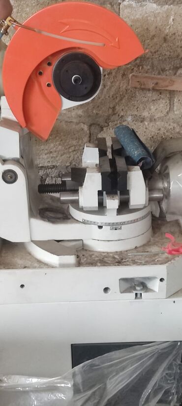 мастер по ремонту автоматических ворот: Metall üçün disk tipli kəsici dəzgah - Elektrik mühərrikli, üst