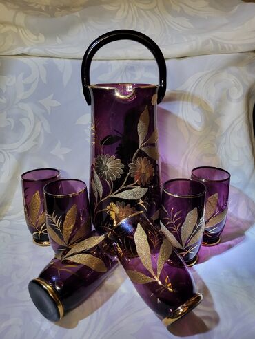 Kuhinjski setovi: Bohemijin servis za vino itd,iz 1950ih.,kristalno staklo. Bohemijin — 1