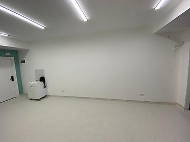 Кыймылсыз мүлк: Продается кабинет в медицинском центре MedCity🏥 -Площадь: 25кв.м2 — 4