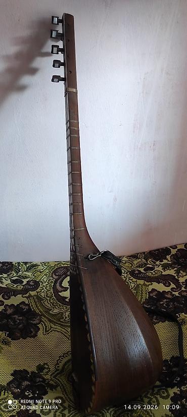 Tar: Tar və kamança dəsti - Milli musiqi alətləri: 1 ədəd tar, 1 ədəd — 11