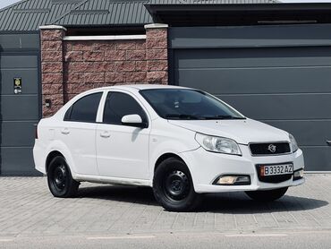 ravon nexia r3: Ravon : 2017 г., 1.5 л, Механика, Бензин, Седан