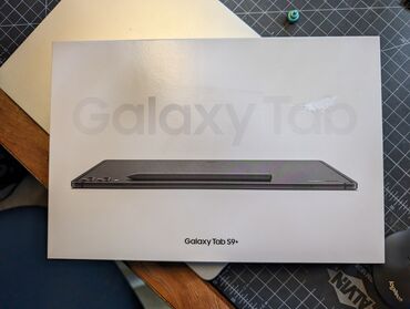 irşad planşetlər: • Samsung Galaxy Tab S9+ 256GB Graphite • 12 GB RAM • 256GB SSD •
